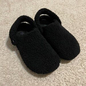 Crocs Black Fleece Slippers